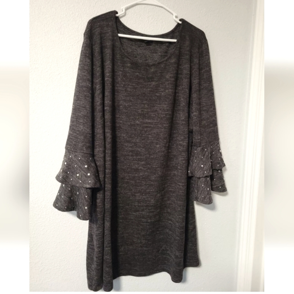 Tecera Black  knee length dress  Long sleeves Sz 3x
